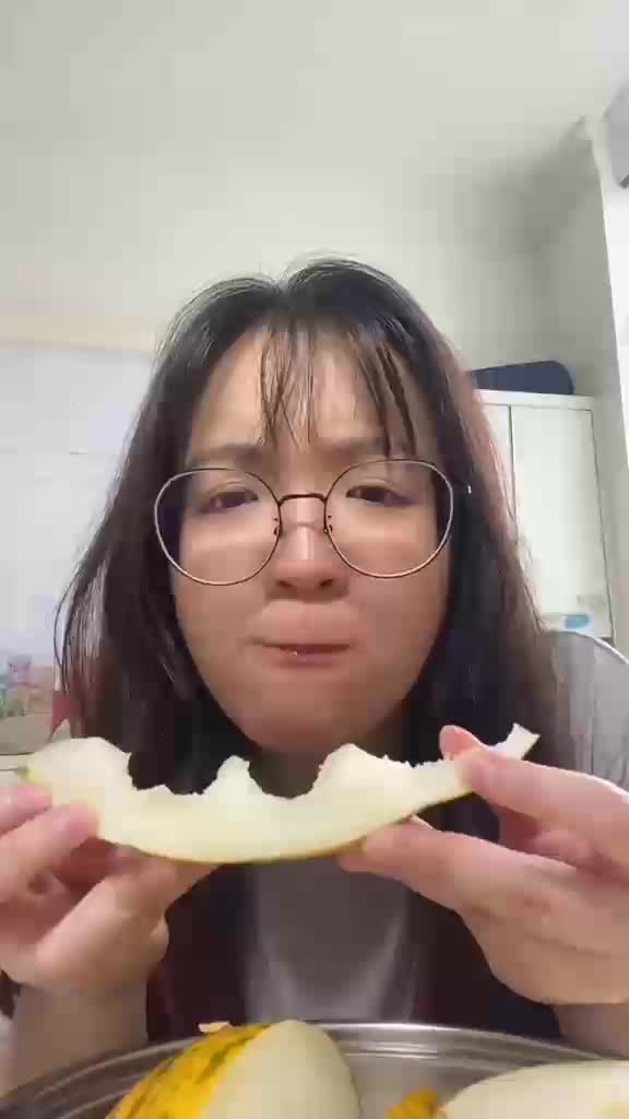 Telur ALIEN harganya 26jt😱 #shorts #shortplus #RCTIPlus #itsmeissie #foryou 