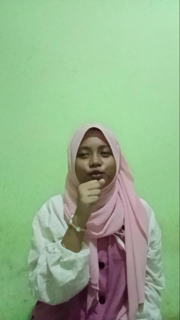 IDOL_XIII NAMA zharnis safana tanjung USIA 16 tahun KOTA DOMISILI pancoran mas depok JUDUL LAGU takkan berpaling darimu