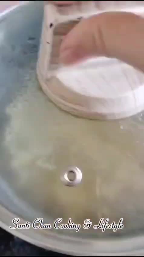 Bahan :
4 bongkol bayam horenso / bayam biasa
1 sdt garam
1 sdt kaldu jamur
3 siung bawang putih
2 siung bawang merah
Merica secukupnya
1 bt