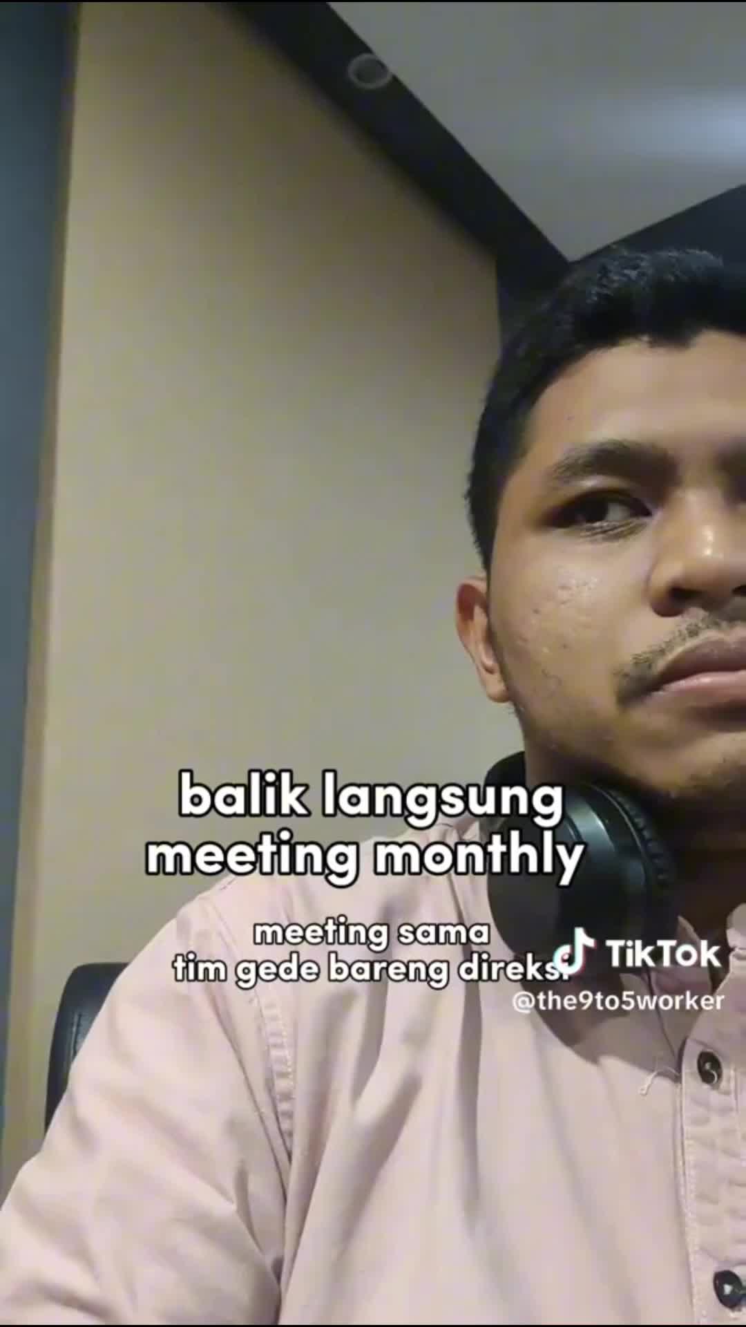 Trus kira-kira kapan gua kerjanya kalo seharian disuruh meeting mulu sama Bosque? Pan gua pelaksana, udah pasti gua yang akan ngerjain dong.