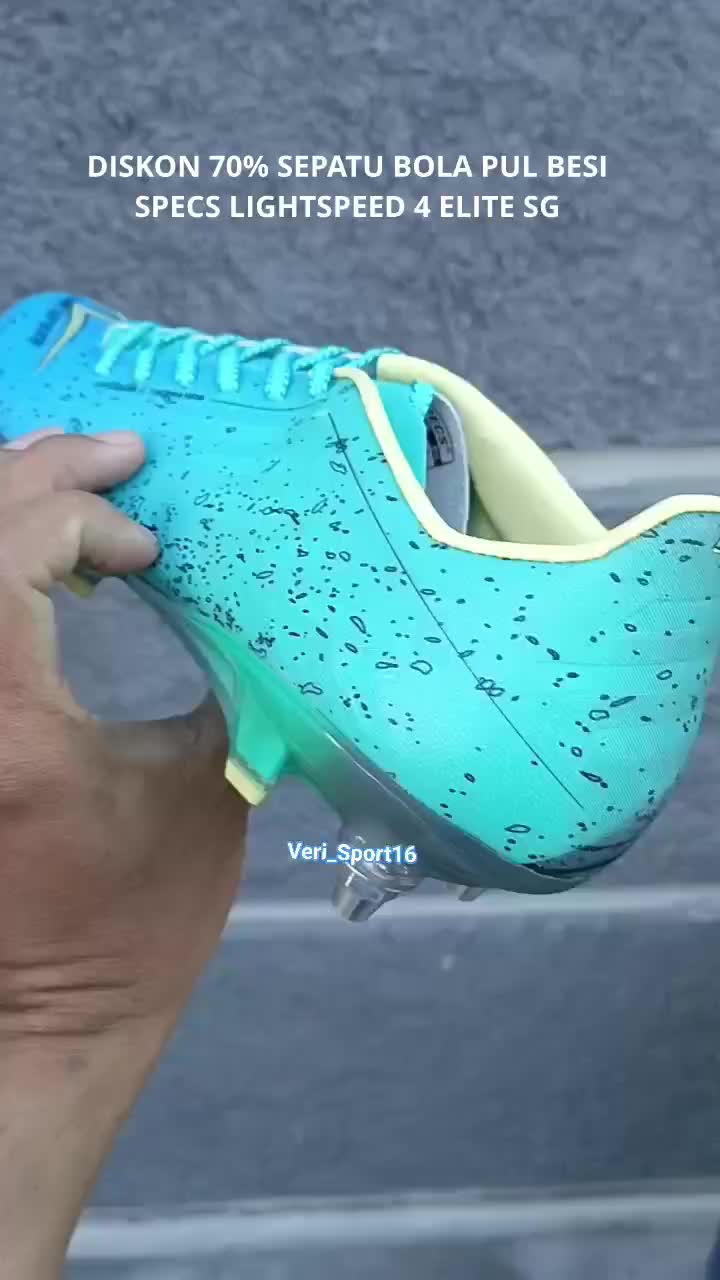 DISKON GEDE SEPATU BOLA TOPGRADE.
SPECS LIGHTSPEED 4 ELITE SG (PUL BESI).
Rp.1.199.800 JADI Rp.425.000.
SIZE 41 43

VERI SPORT ORIGINAL GAK 