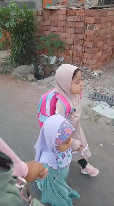 hari ini kita kepengajian dulu ya guys. masih di bulan rajab.

#semangatpagi 
#ceriadanhappy 