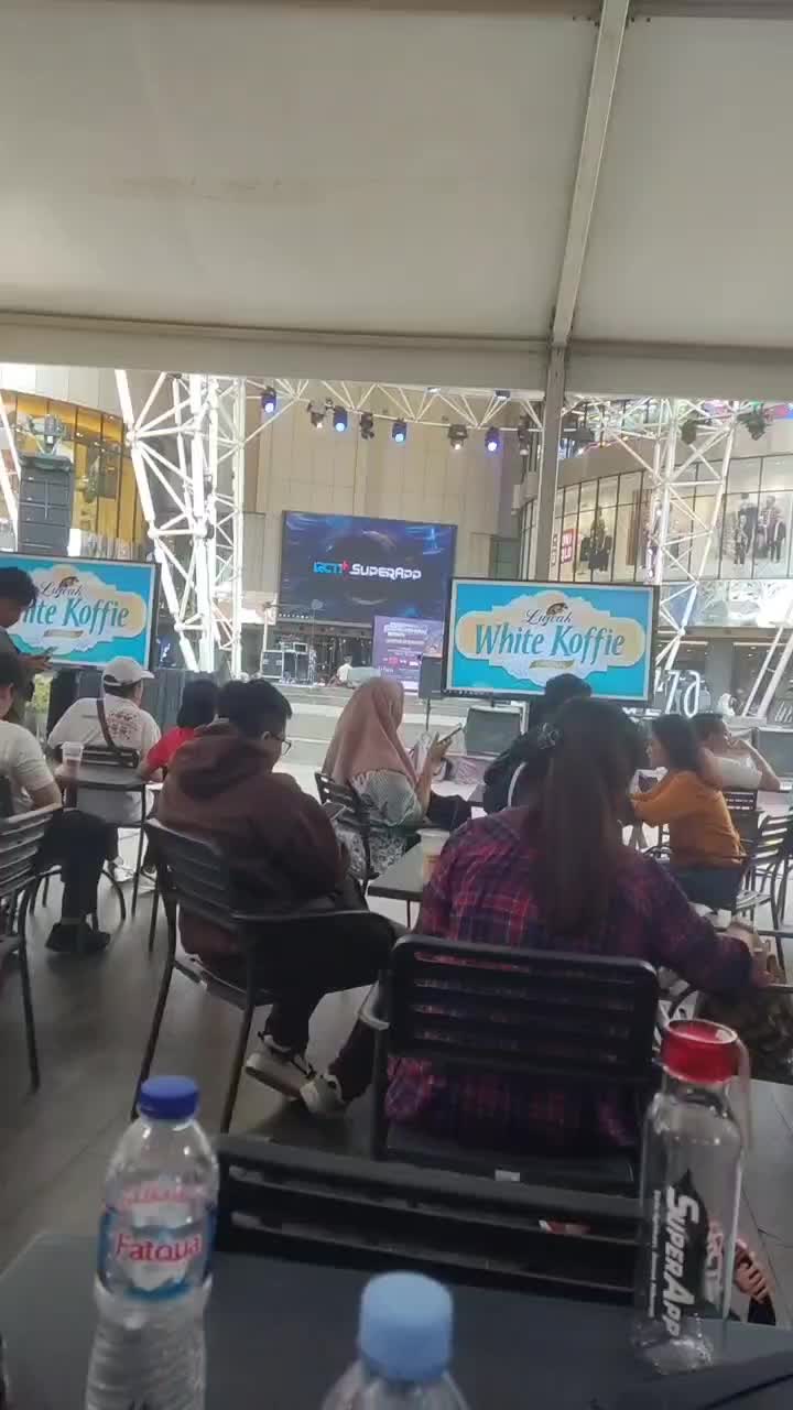 Nungguin NOBAR bareng RCTI+ di Supershow Sport La piazza