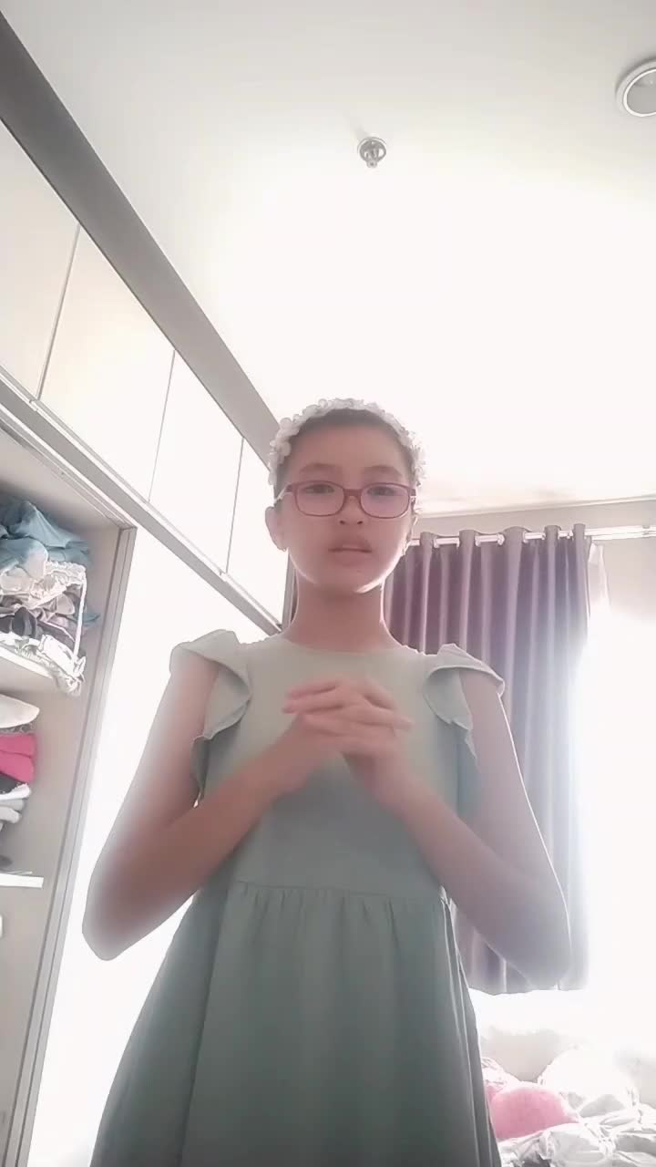 Selamat natal dan tahun baru bagi kita semua