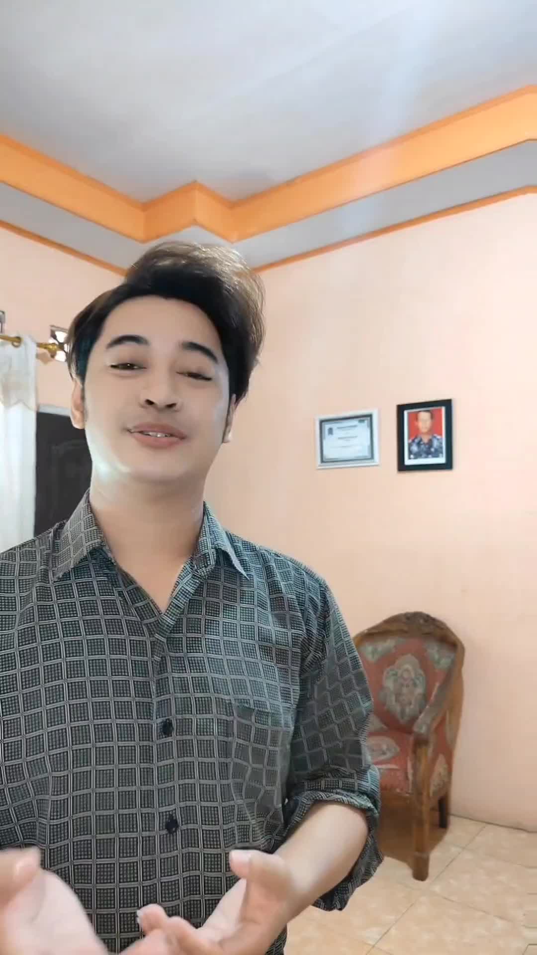 IDOL_XIII FEBRIANTO MAMANTUNG 27THN BANGGAI CELENGAN RINDU