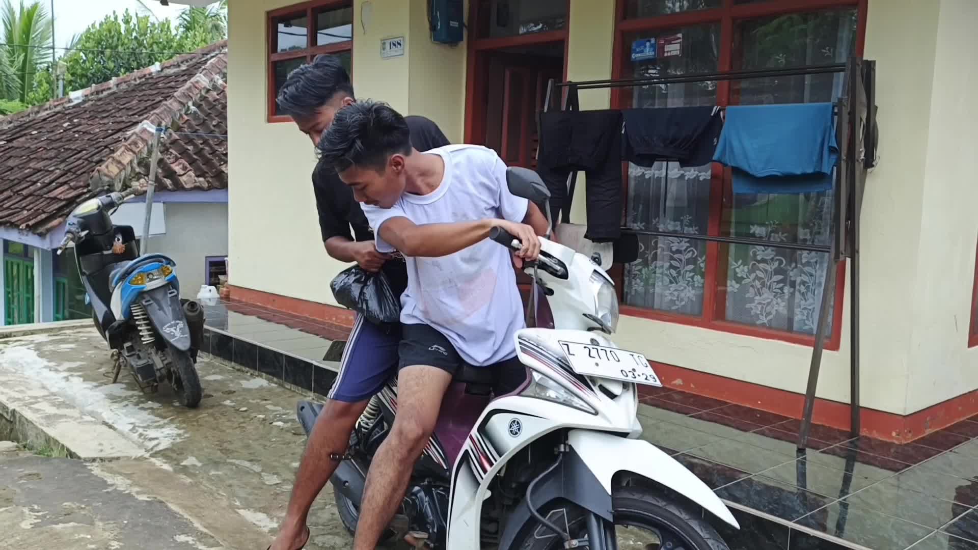 bingung jadinya #videolucu  #lucu  #komedi 