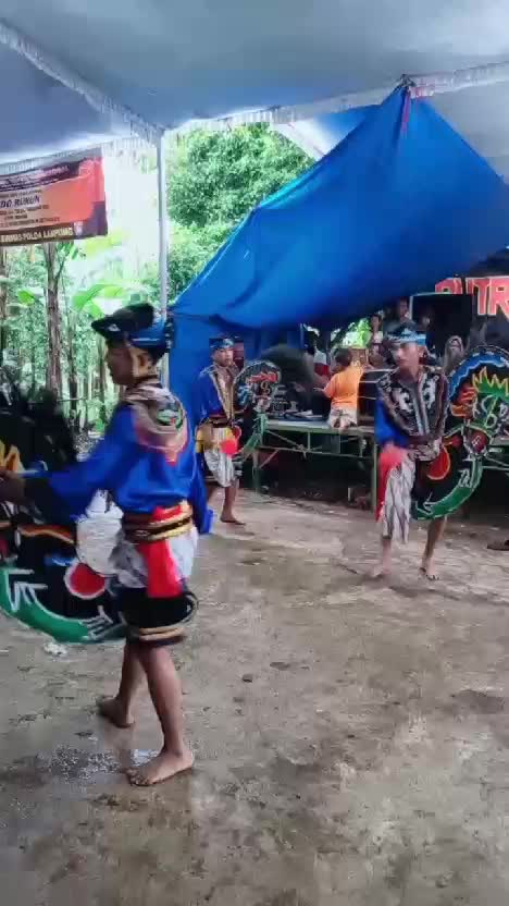 seni tari jaranan senterewe