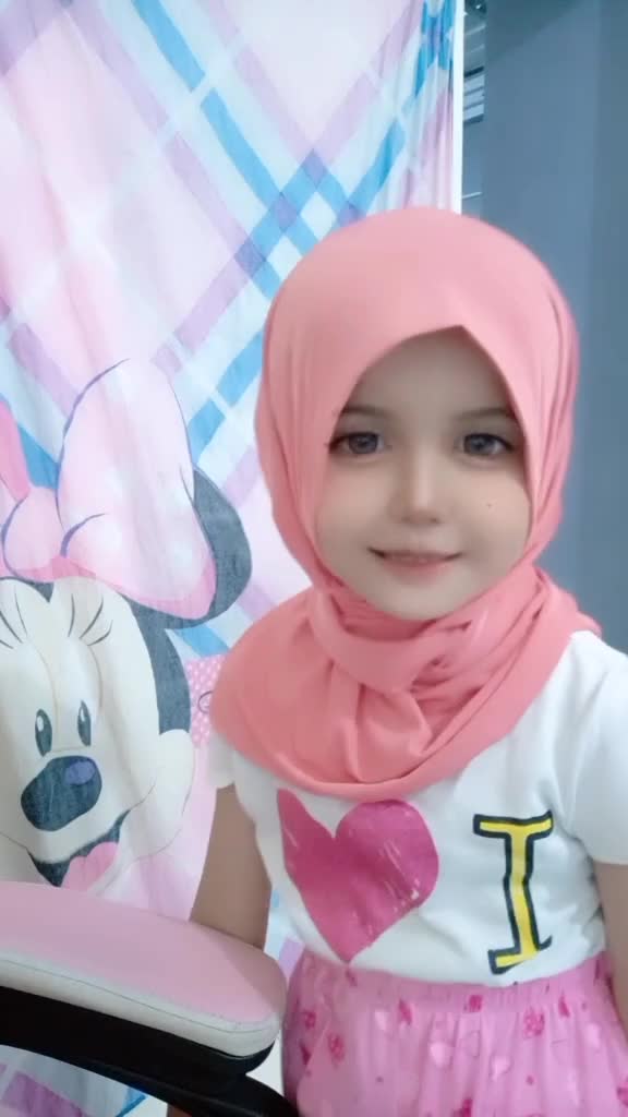 gimana gak setuju calon nya anime🤣