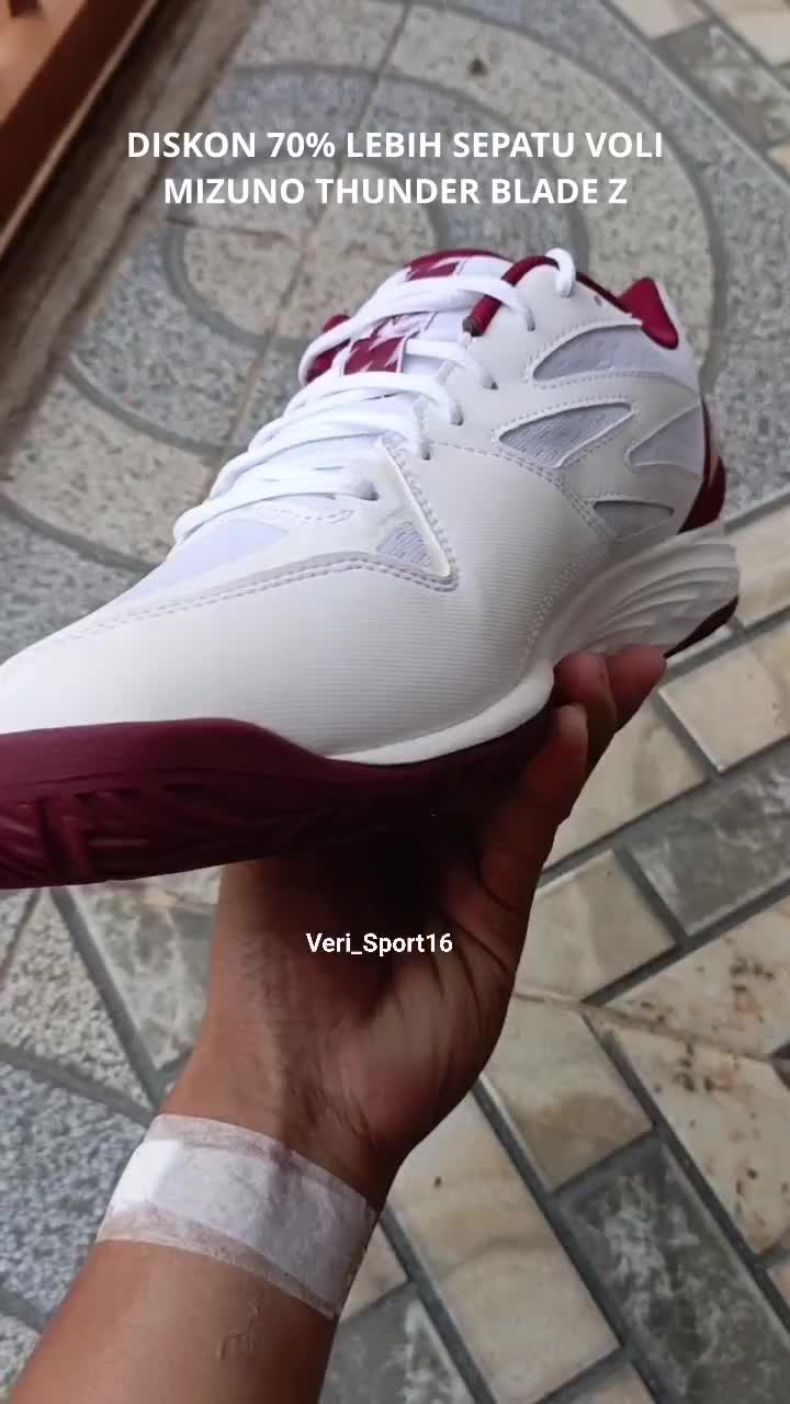 DISKON 70% LEBIH SEPATU VOLI.
MIZUNO THUNDER BLADE Z.
Rp.1.199.000 JADI Rp.325.000.

VERI SPORT ORIGINAL GAK HARUS MAHAL
ORDER KLIK 👇

WA : 