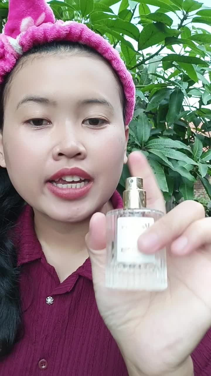 review farpum mewah tapi murah
 #short  #reviewproduk  #RCTIPlus  #HOTrctiplus 