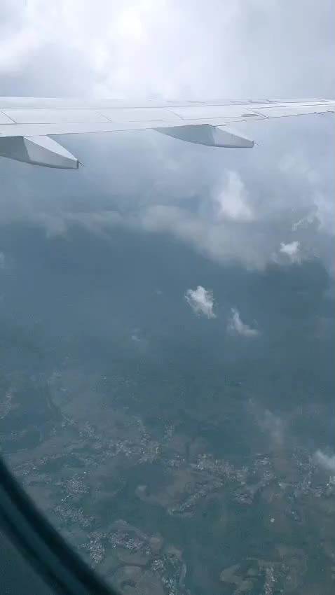 cerah berawan
#cloud #Airplane #diatasawan #pov pilot 