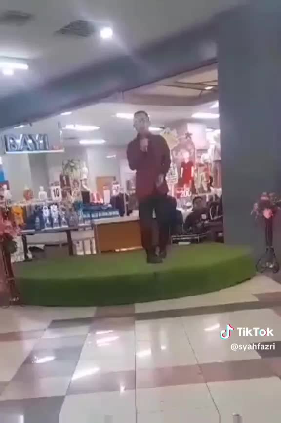 gerimis melanda hati 