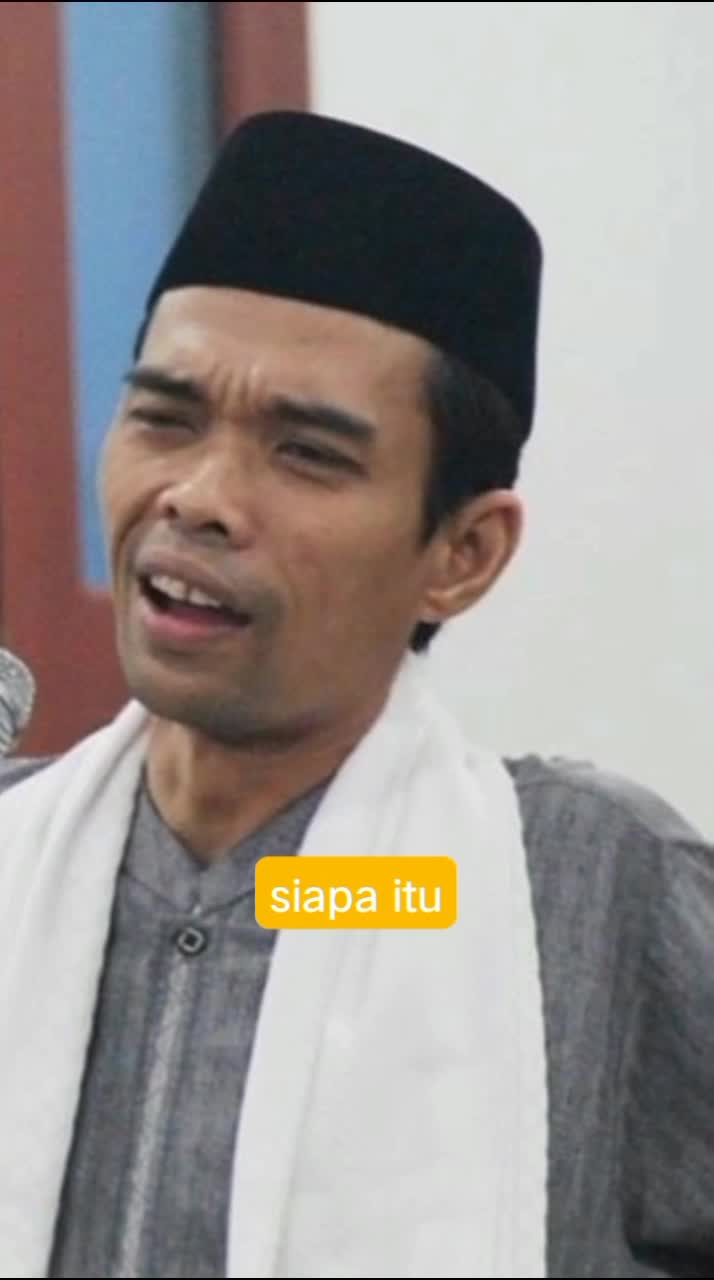 hukum bertawassul kepada orang Sholeh 