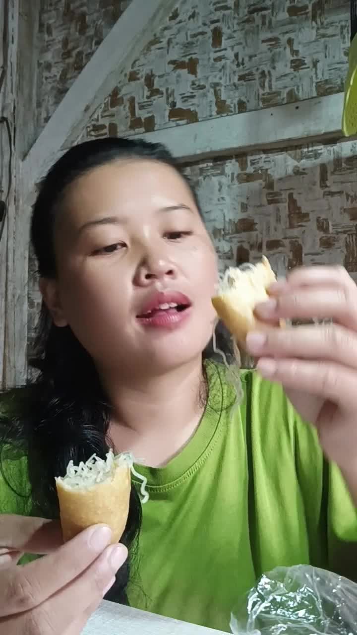 review makanan seribuan  #reviewmakanan  #short  #HOTrctiplus  #RCTIPlus  #fyp 