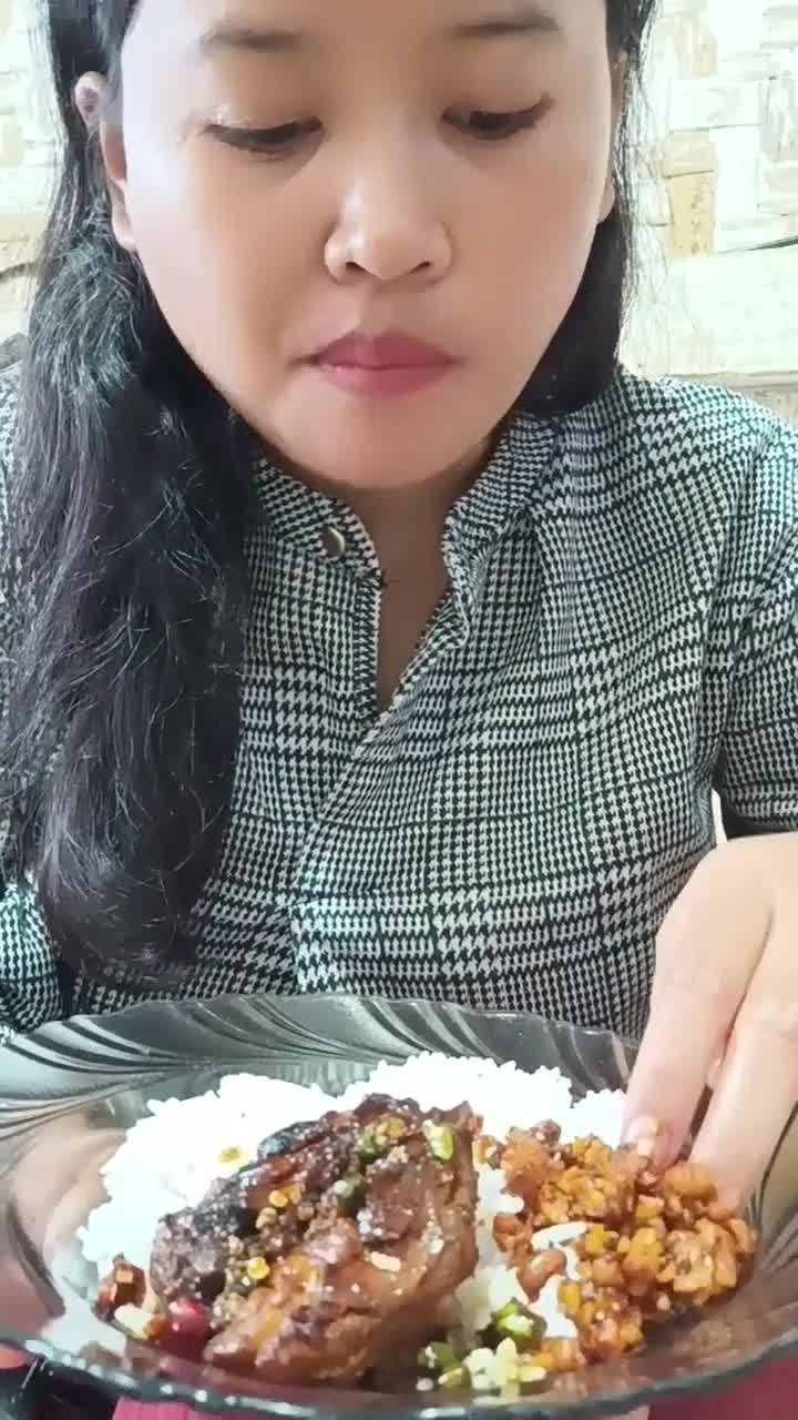 review ayam panggang telpon  #Viral  #trending  #RCTIPlus 