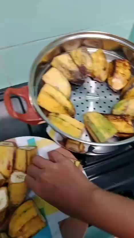 bikin kukus pisang  #fyp  #Viral  #HOTrctiplus 
