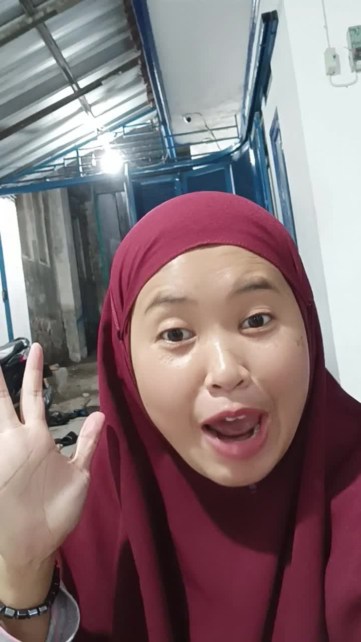 saking derasnya hujan ngobrol pun 
sampai tidak terdengar 
 #short  #HOTrctiplus  #RCTIPlus  #fyp 