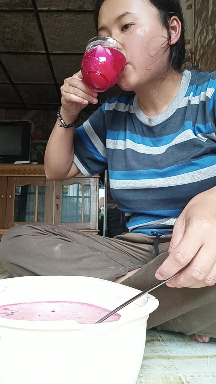 beralih profesi dulu nih gaes 😋
 #short  #HOTrctiplus  #RCTIPlus 