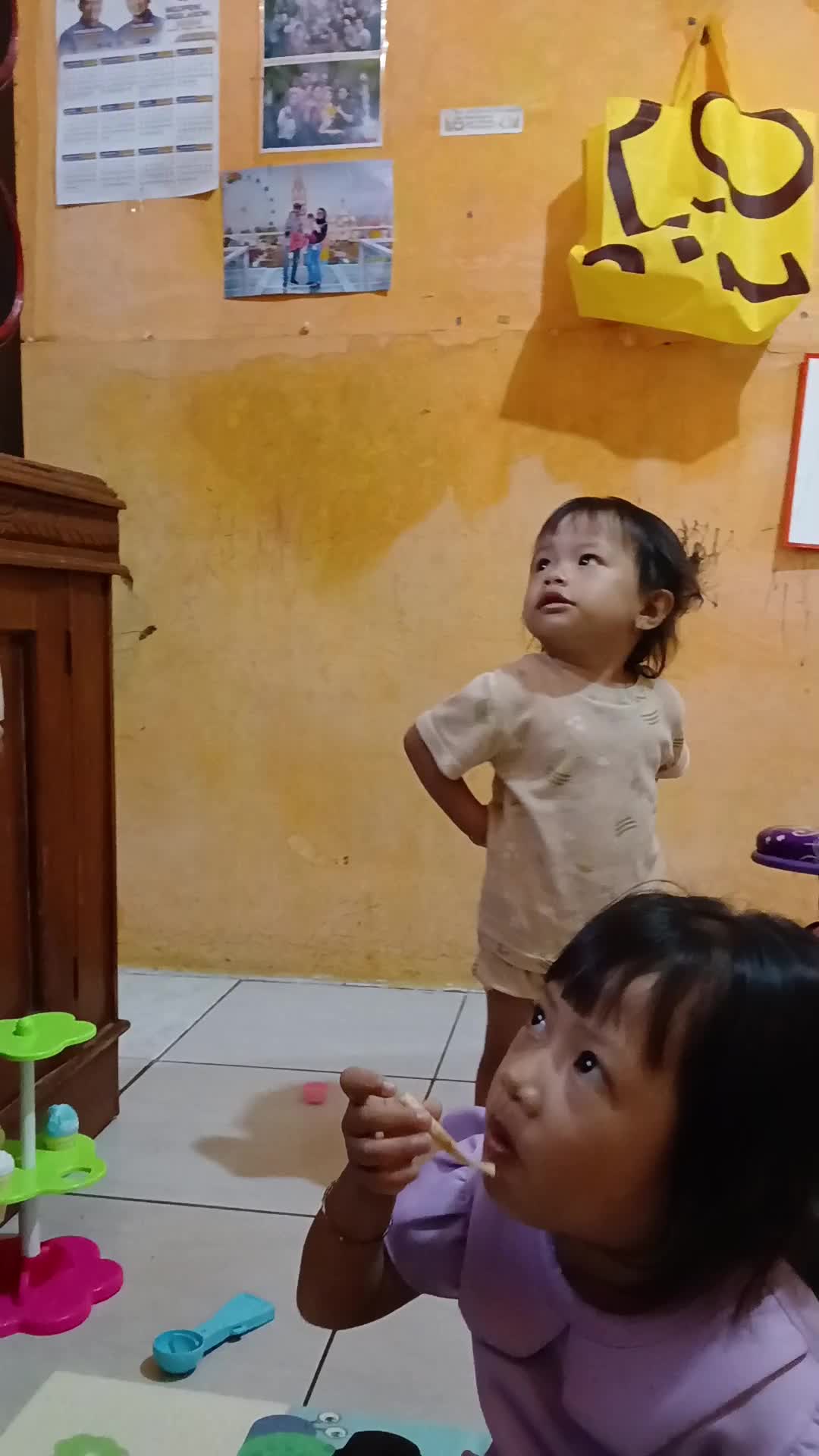 burung kakak tua versi adek😁
#RCTIPlus #HOTrctiplus #fyp #masyaAllah 