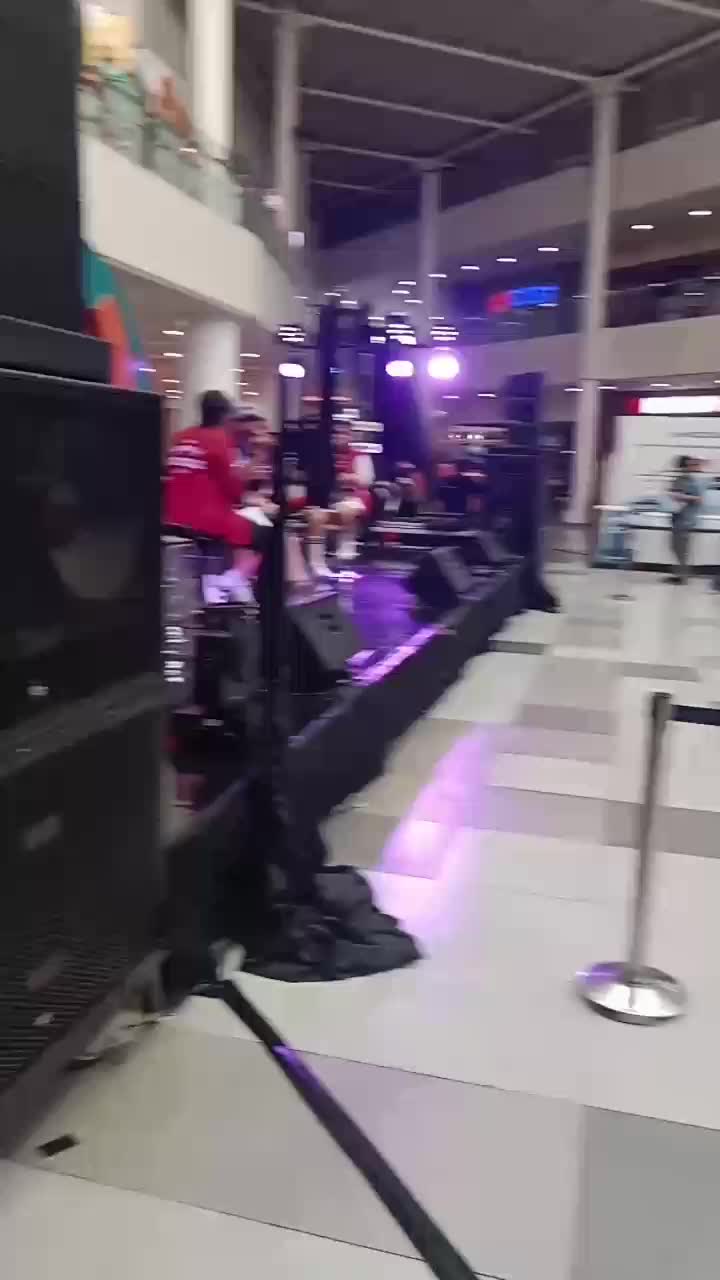 nobar ni Indonesia di mall mm cileungsi