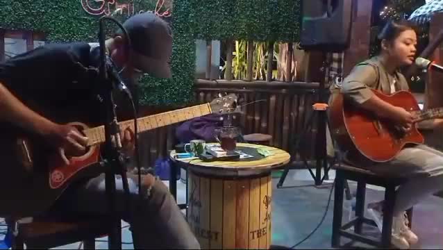 IDOL_XIII ADINDA RAHMANIA 24 MAGELANG HANYA INGIN KAU TAHU