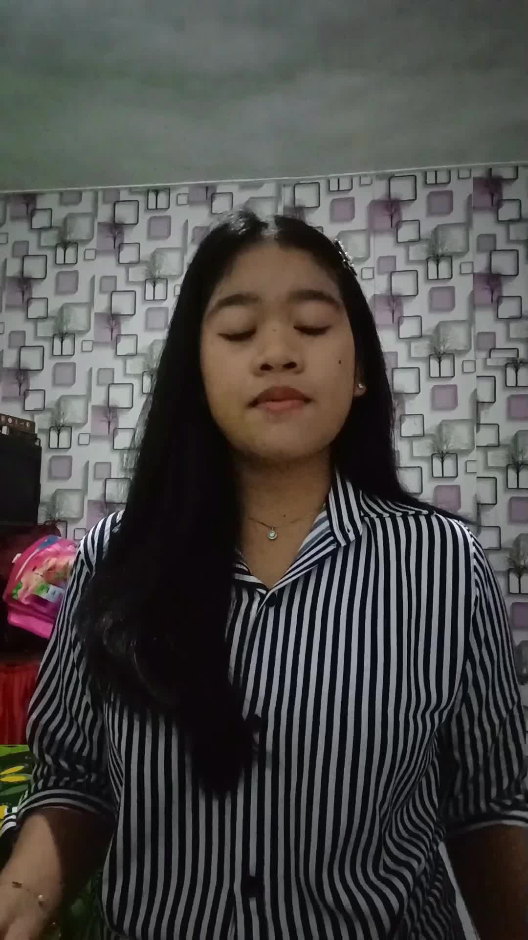 IDOL_XII soffy asina 18 tahun MEDAN  could it be - raisa