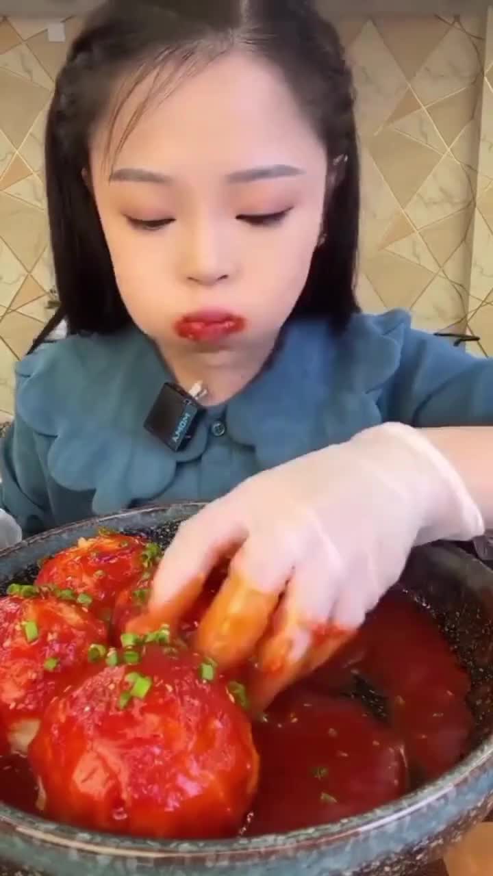 Mukbang Makan Besar
#Food #Videomasakan #videomakanan #Like #Follow #videolucu #Mukbang #Mukbangmakanbesar #Viral #videoviral #Fyp #lucu #ng