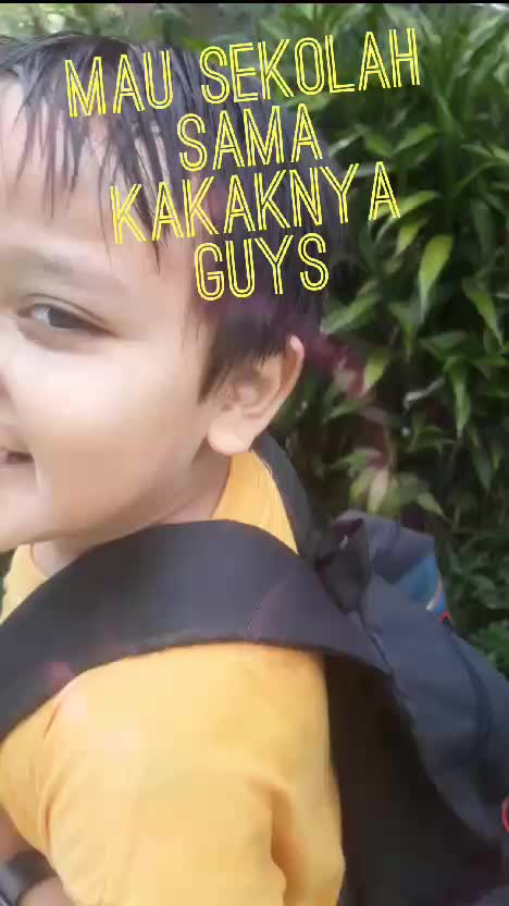 sudah pengen sekolah adenya guys