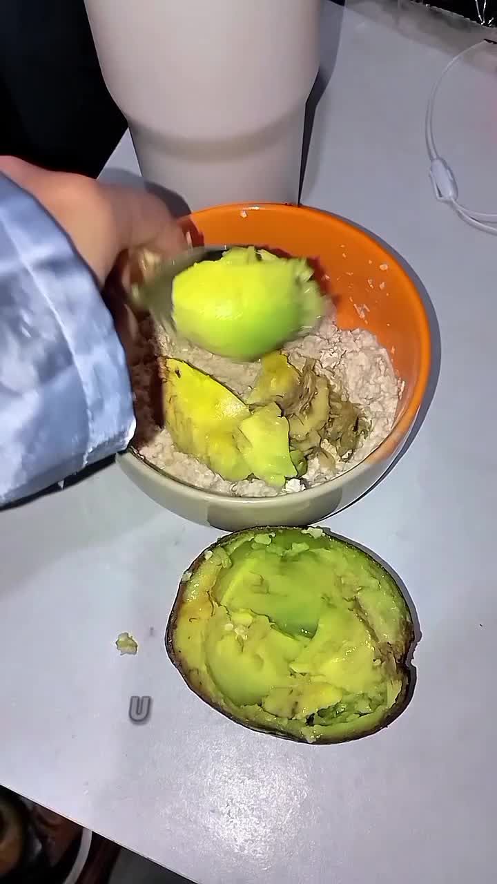 Yuk makan!! Semoga rezeki kita semua bertambah untuk beribadah dan menjalani aktivitas 🤲  #fyp 