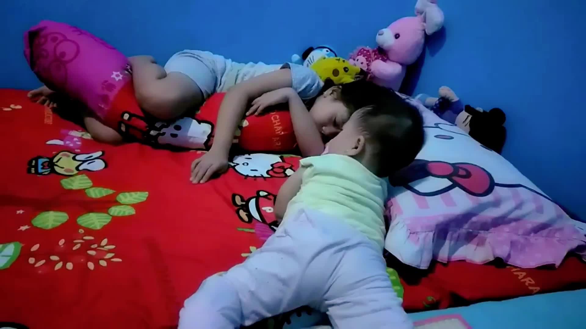 Adek mana bisa tenang 🤣