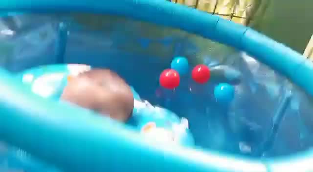 berenang dulu mumpung masih libur