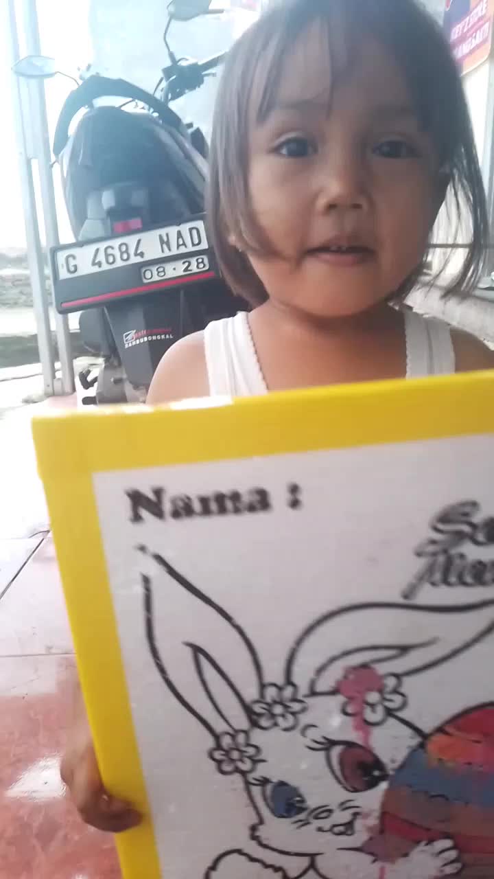 bagus ga lukisan kayla🥰🥰
#waktumenggambar 
#kartun kelinci 