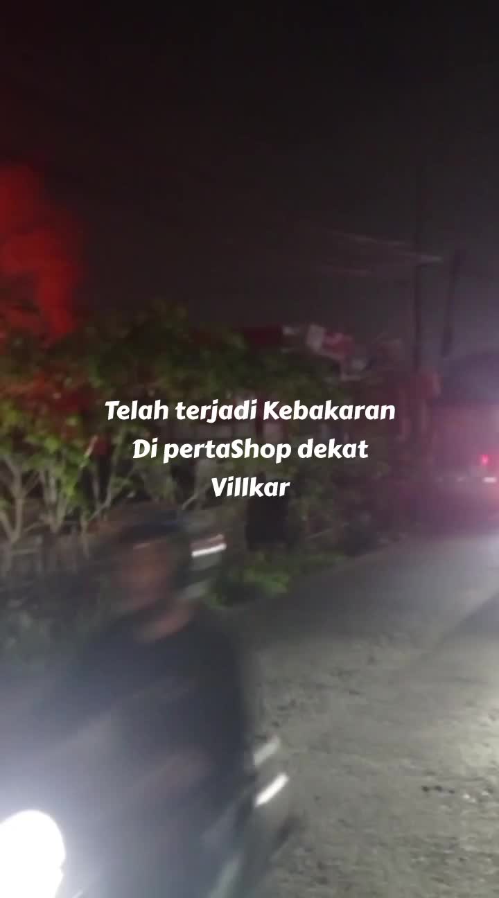 Telah terjadi kebakaran di pertaShop  #Kebakaran  #musibah  #fypviral 