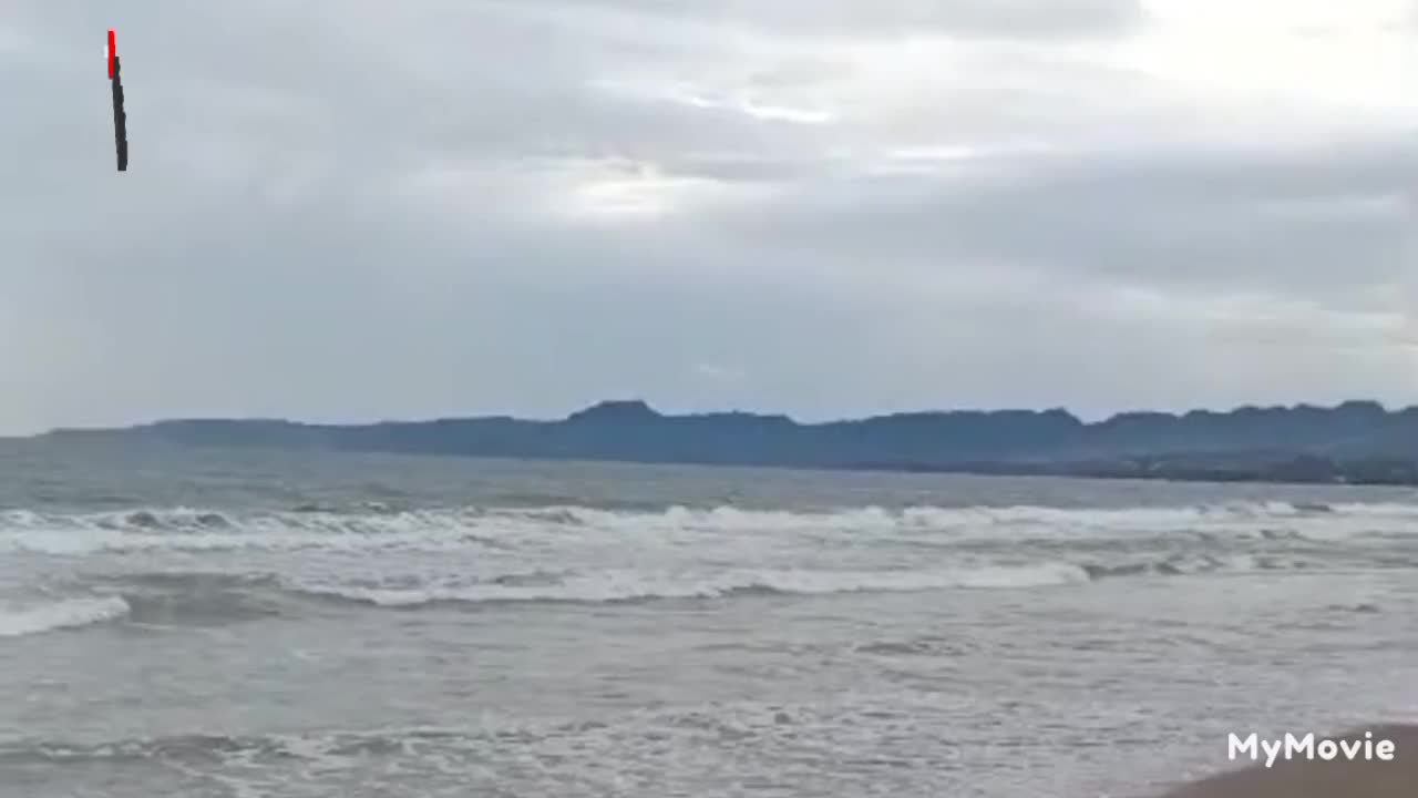 Pantai Pelabuhan Ratu daya tarik Wisata di Jawa Barat