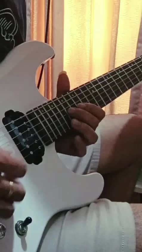 She's Gone - Solo Guitar