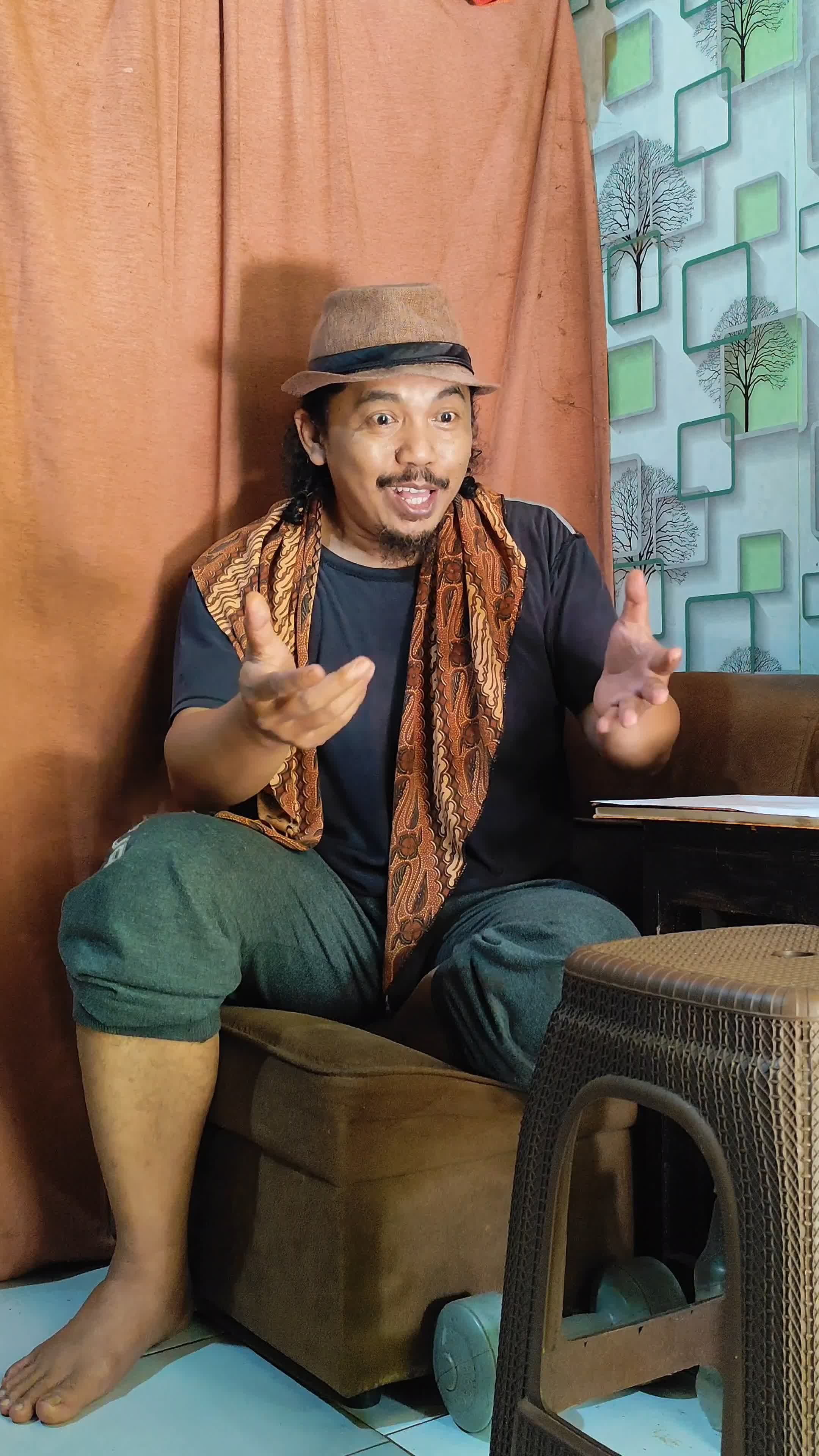 Bisa ku duit mah  #RCTIPlus  #komedi 