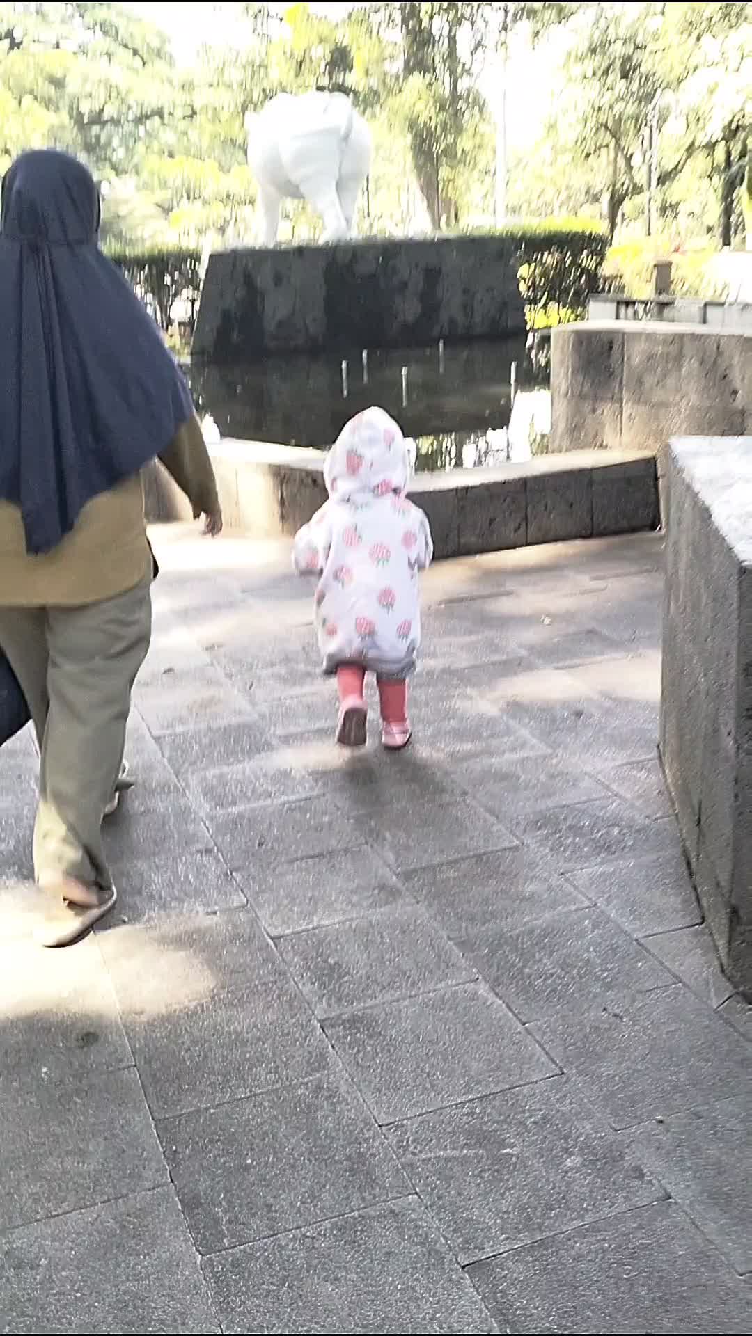 Happiness is simple#MyFirstVidioOnHot+
