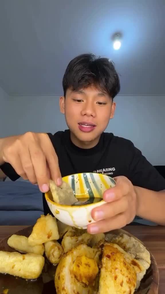 Mukbang Makan Besar
#Food #Videomasakan #videomakanan #Like #Follow #videolucu #Mukbang #Mukbangmakanbesar #Viral #videoviral #Fyp #lucu #ng