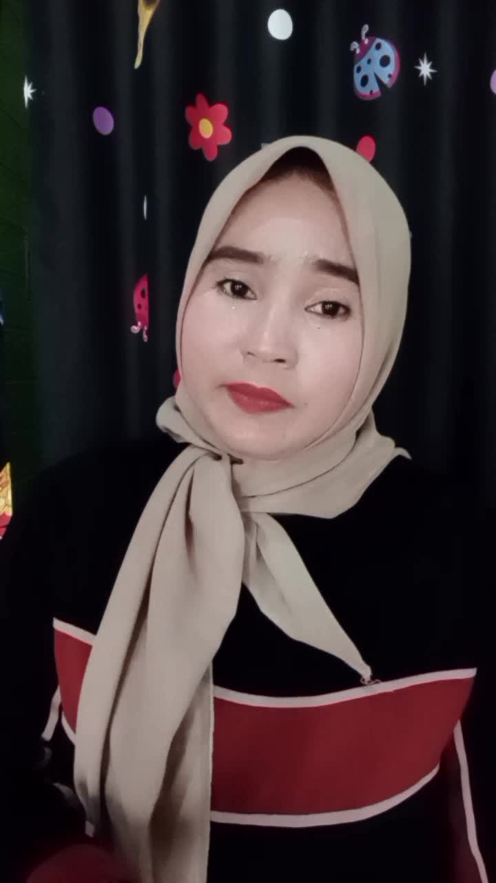 KDI 2025 Eka mustika sari Asal dari kota Muara Teweh Kab Barito Utara 39 thn judul lagu cincin kepalauan hastag#OnlineAuditionKDI2025