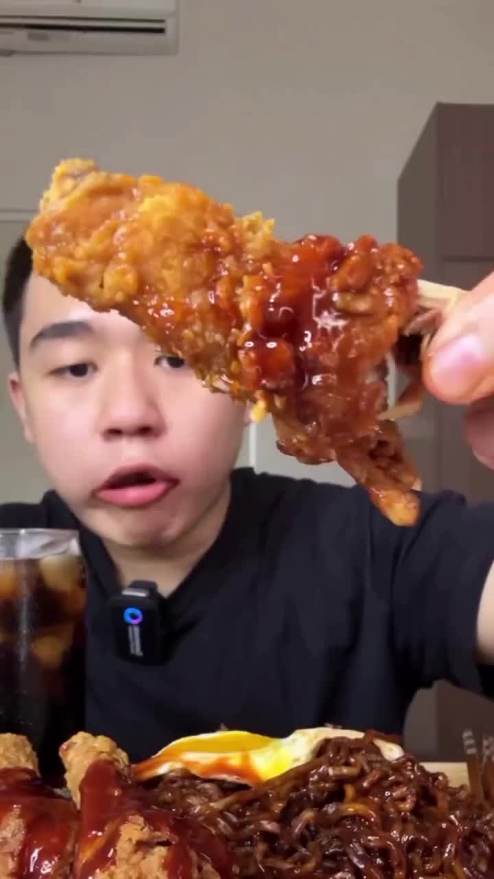 Mukbang Makan Besar
#Food #Videomasakan #videomakanan #Like #Follow #videolucu #Mukbang #Mukbangmakanbesar #Viral #videoviral #Fyp #lucu #ng