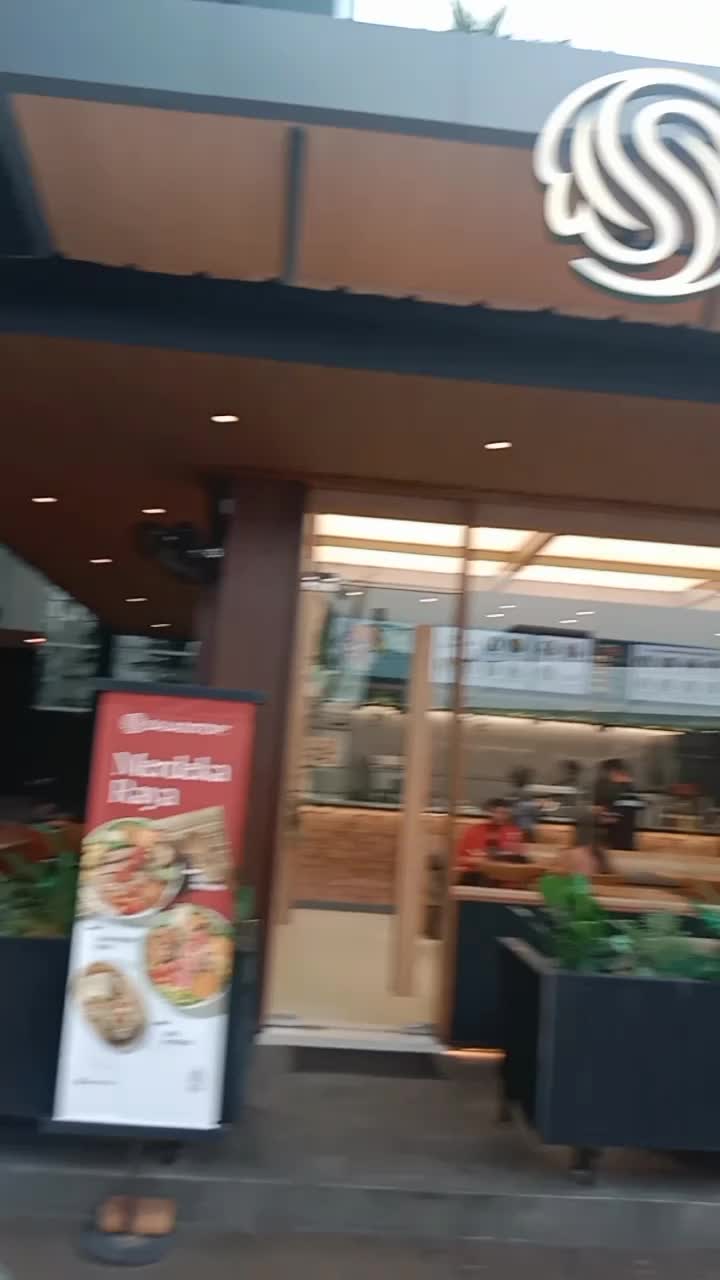 NOBAR bersama RCTIplus di la piazza