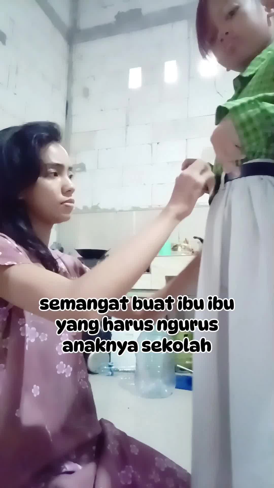 selamat pagii ibu2 yg ngurus anak sndirian 💞

#RCTIPlus #HOTrctiplus #fypシ゚viral #1TRENDING #mahmud #mamahmudaberanaktiga 