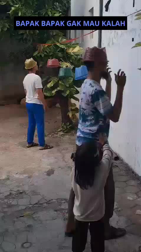 Nikmati Guyonan Ala Bapak Bapak