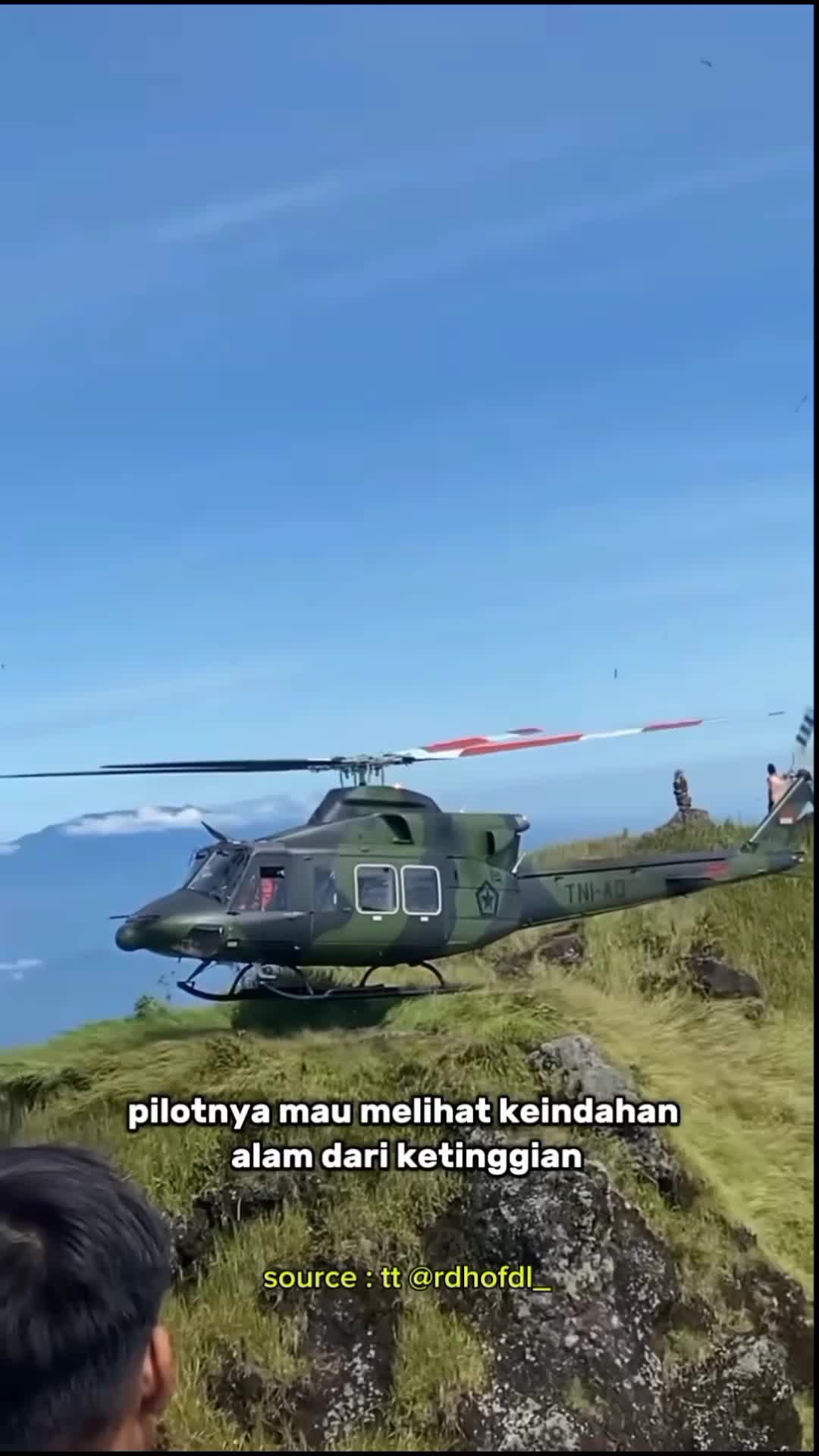 TAK MAU LELAH JADI PANGGIL HELIKOPTER #shorts #hiburan #fypシ゚viral 
