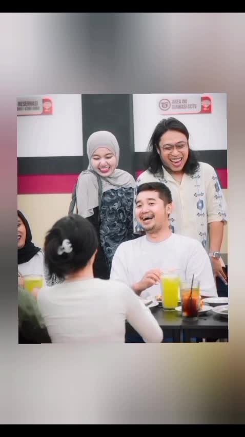 Bang praz meresmikan rumah makan Taburai cabang Bogor  #beritaartis  #prasteguh 