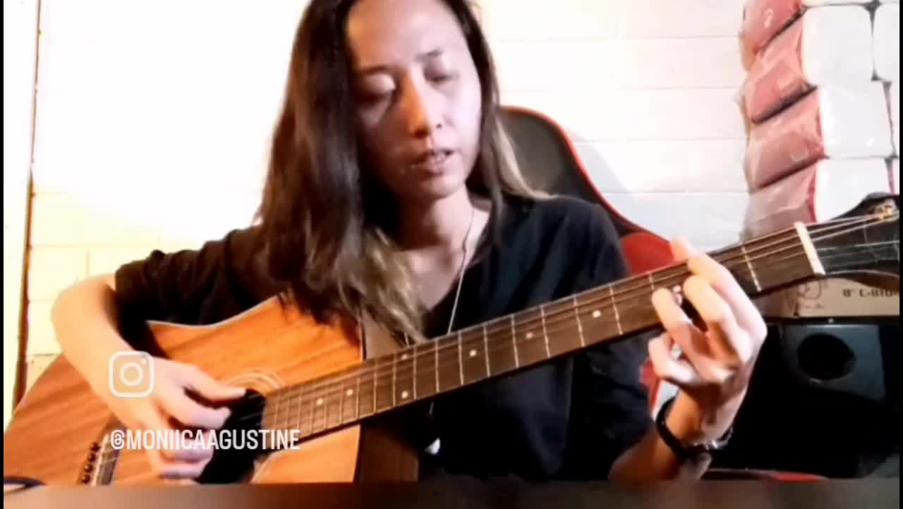 Zombie - The Cranberries ( Acoustic Cover)