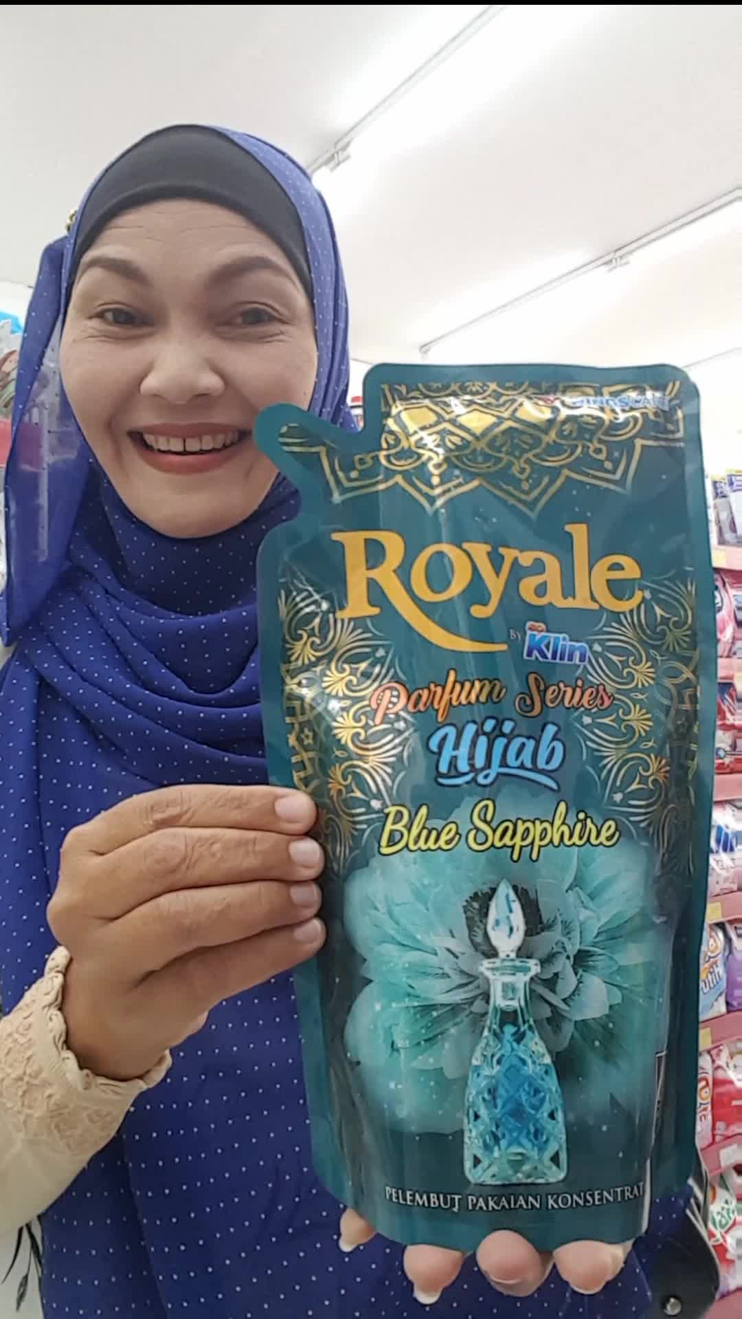 10 Dec 2023_Aty with Softener So Klin Parfum Series Hijab Blue Sapphire_PT WINGS CARE