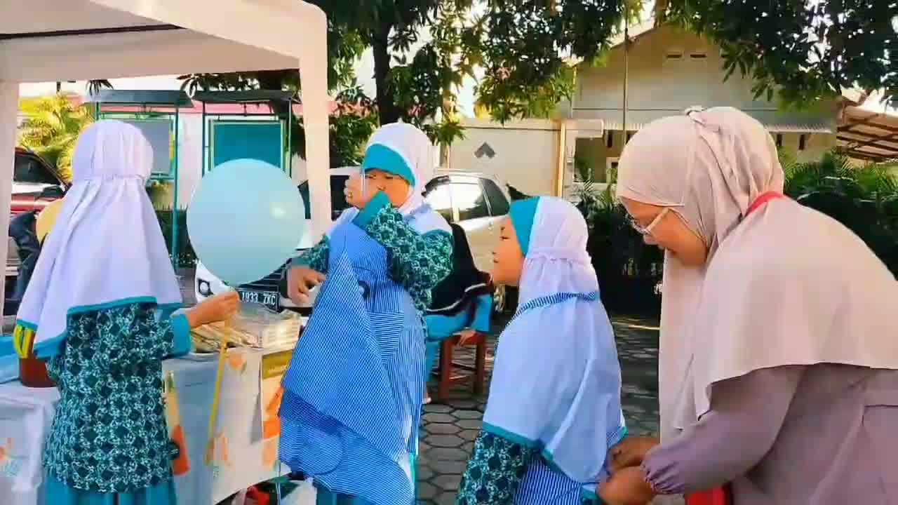 Berkunjung ke Market Day!
