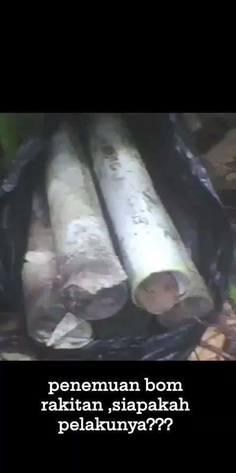 waspada terorisme ,mereka bisa mengupa tampilan mereka sebagai tukang jual keliling atau pun pembeli keliling seperti ,tukang bakso,tukang e