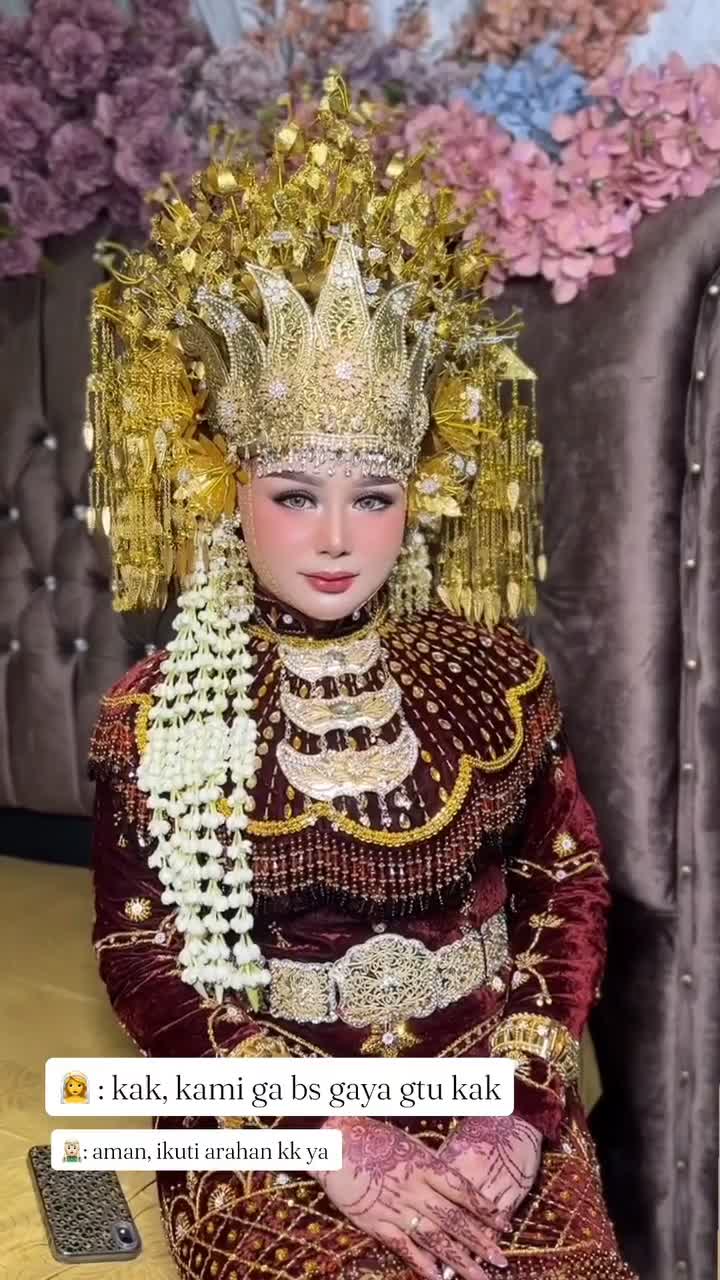 ngajarin pengantin buat pose itu nggak mudah, tapi tetap bisa  #HOTrctiplus 